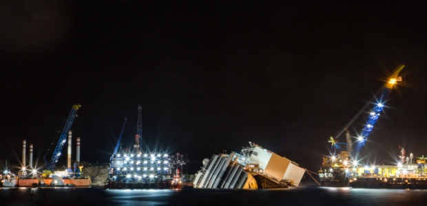 Поднятие круизного судна Costa Concordia намечено на 16 сентября